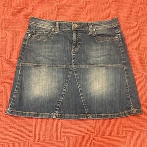 Esprit women’s size 12  Blue Denim Midi Skirt